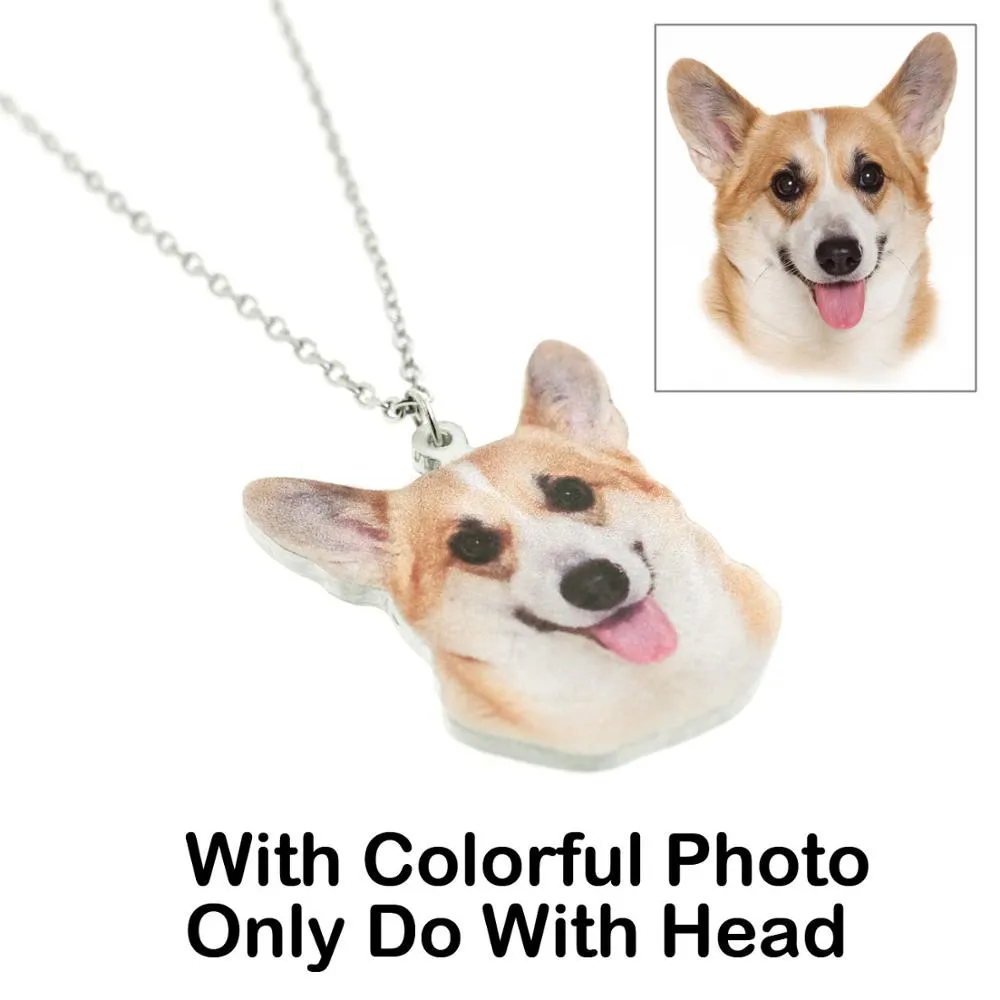 Custom pet photo necklaces by Style's Bug