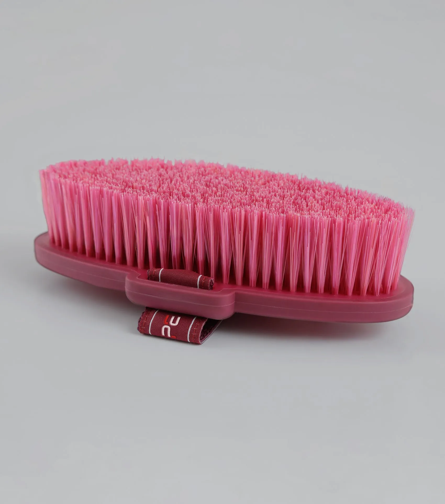 Soft-Touch Body Brush Wine & Fuchsia